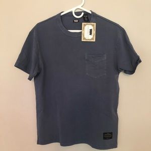 Levi’s skateboarding crew neck pocket tee shirt